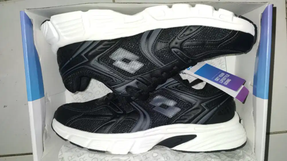 sepatu lari running lotto ukuran jumbo 45 ori kumplit