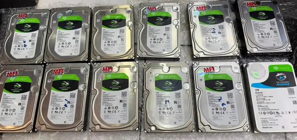menerima jual beli komputer/laptop dan sparpart nya