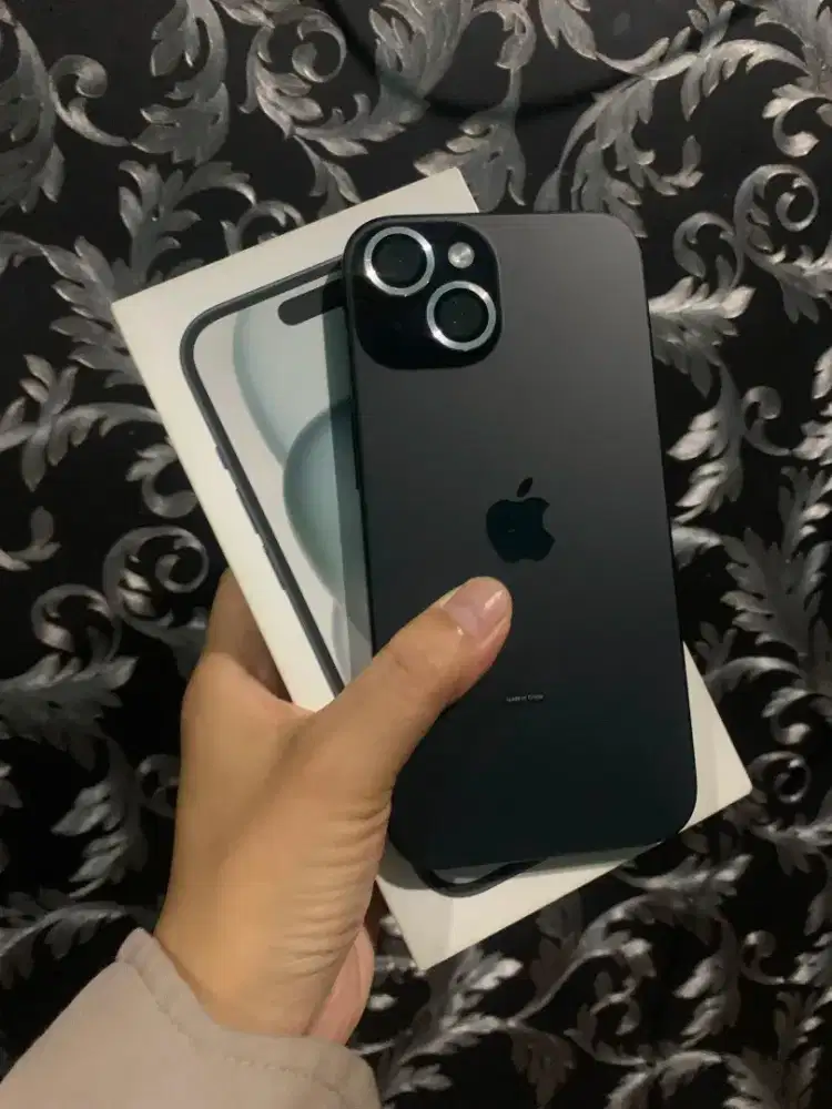 iPhone 15 128 GB iBox Fullset