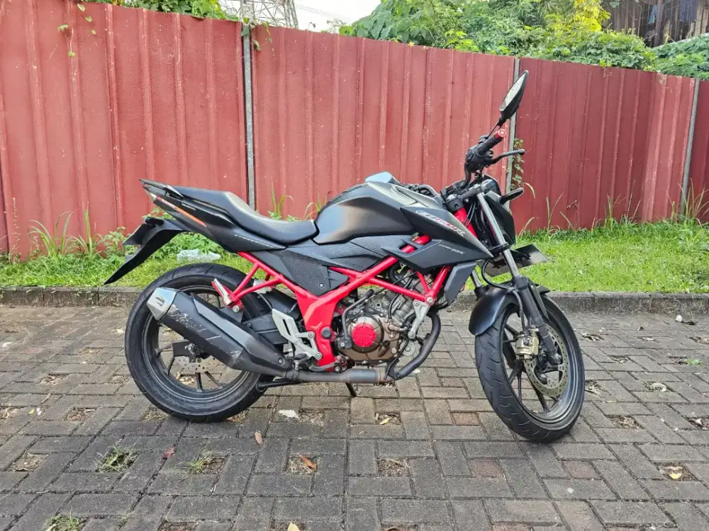 Honda CB150R CB 150 R Street Fire 2017