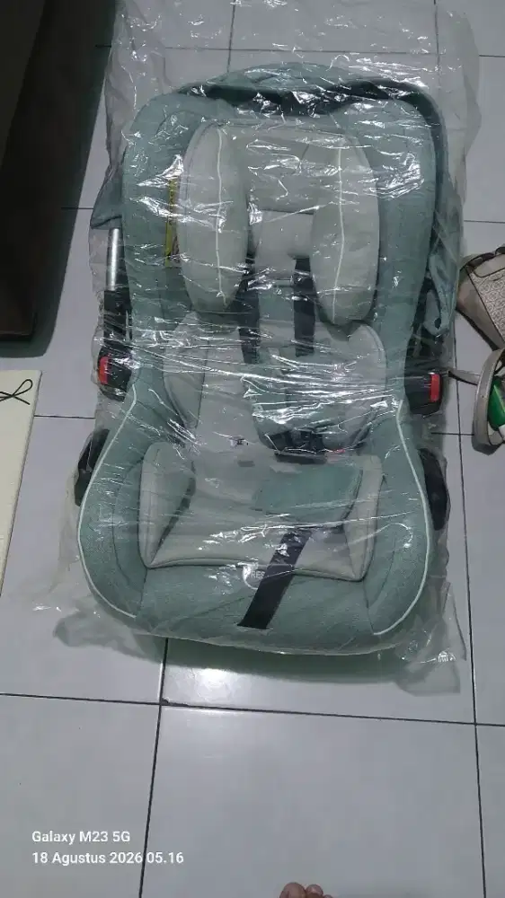 Car seat baby kuru