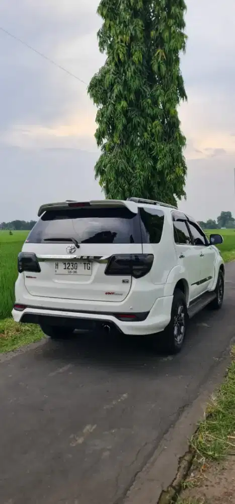 Toyota fortuner G vnt at 2015 istmewa nol spet