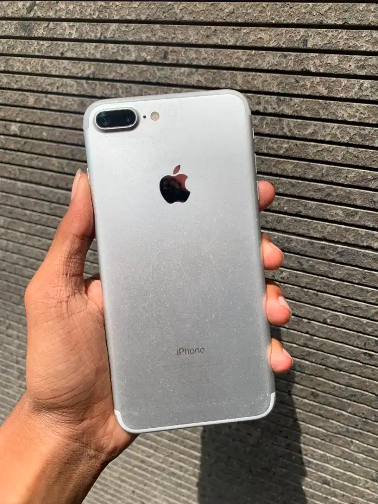 iPhone 7+ 128gb eks iBox Masih Ori