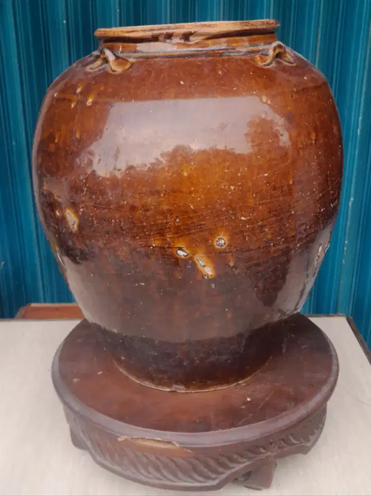 Guci Kalimantan/Borneo