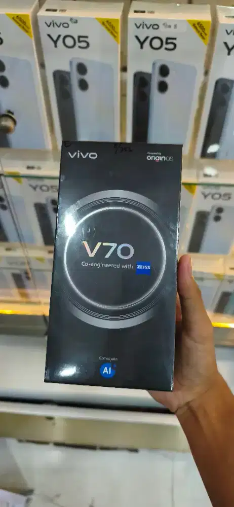 VIVO V70 16+256G