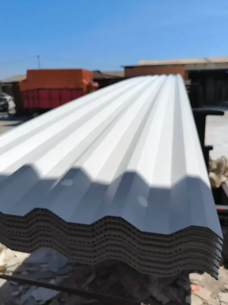 Atap UPVC. Dobel layer