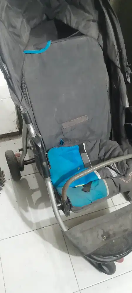Troli bayi anak
