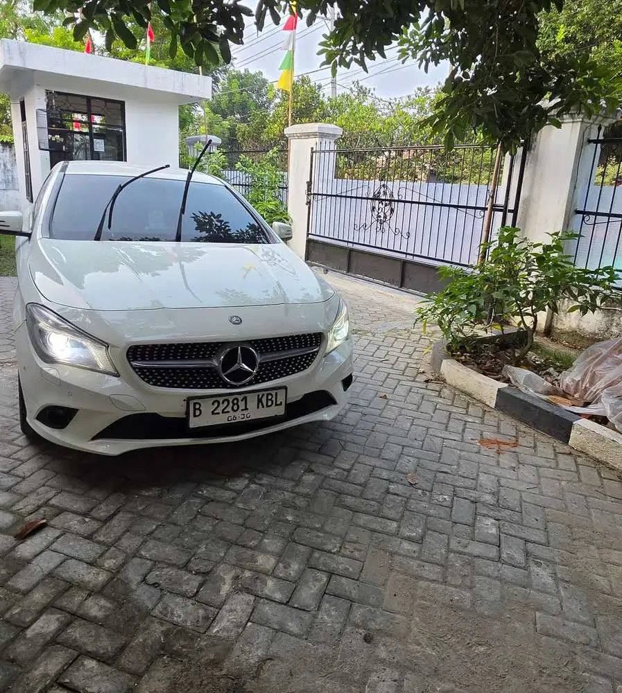 Mercedes-Benz CLA200 2015 Bensin