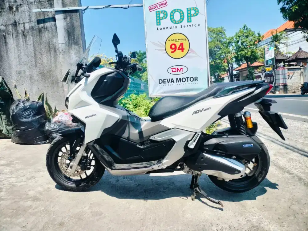 Adv 2024 putih Deva motor