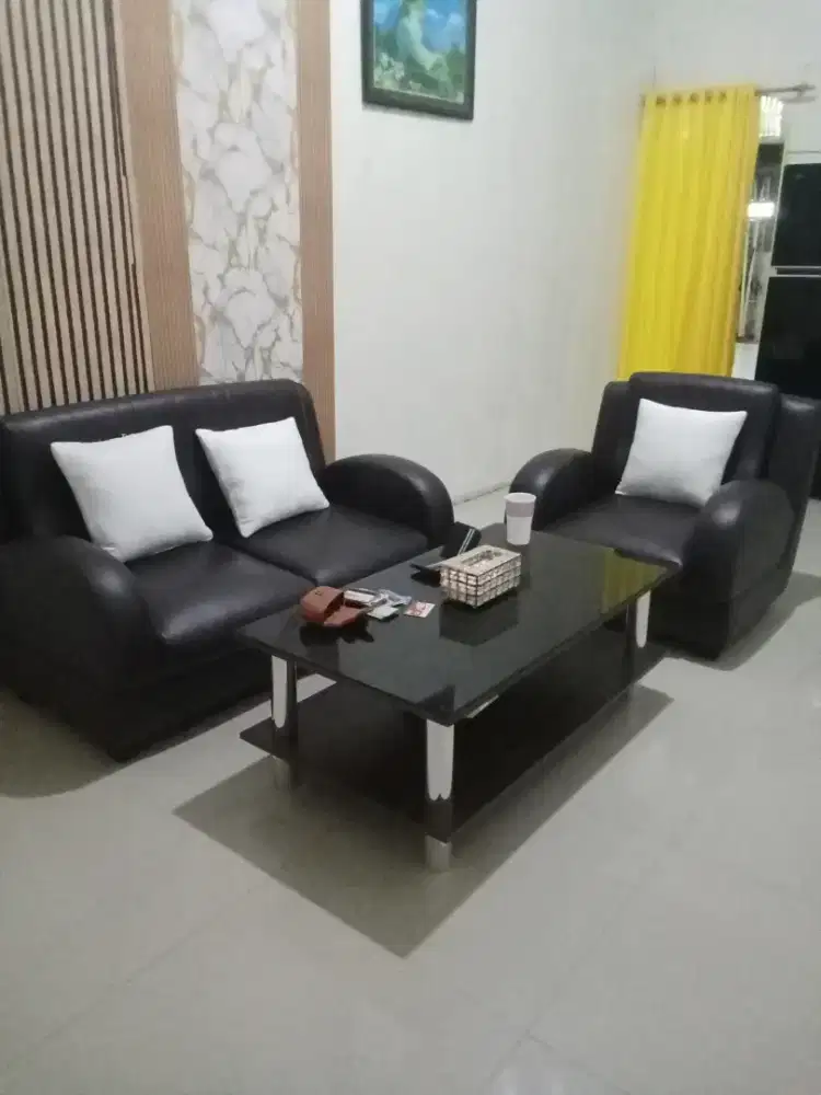 Kursi ruangtamu