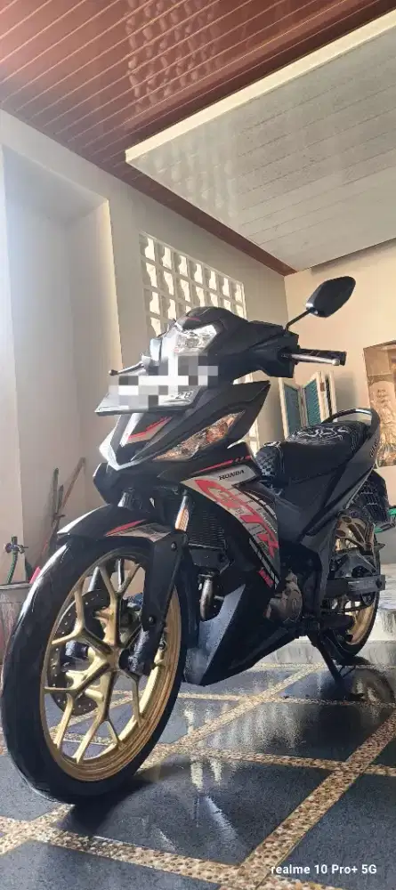 Dijual cepat Honda Supra GTR 150 2018 sangar