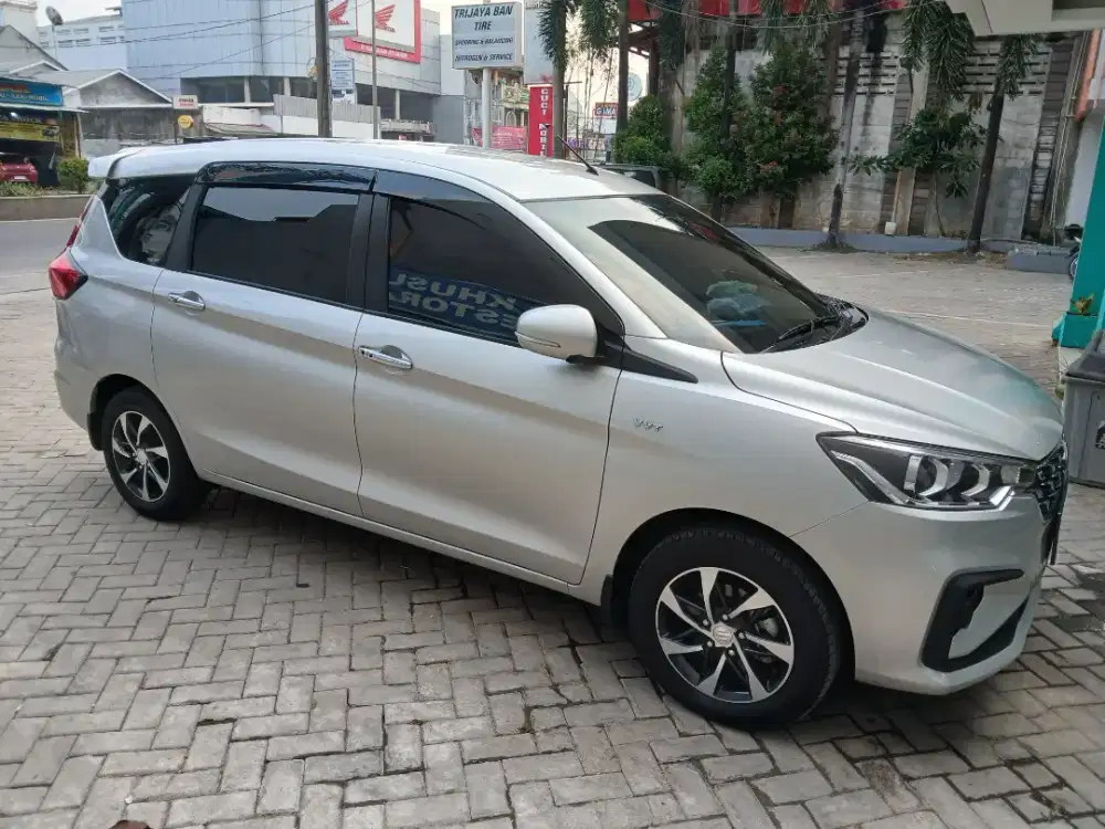 Ertiga GX suzuki hybrid 2024 matic