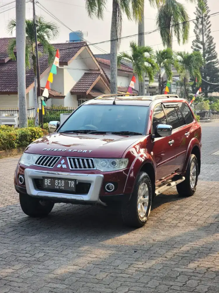 Pajero exceed 4x4 matic diesel 2010
