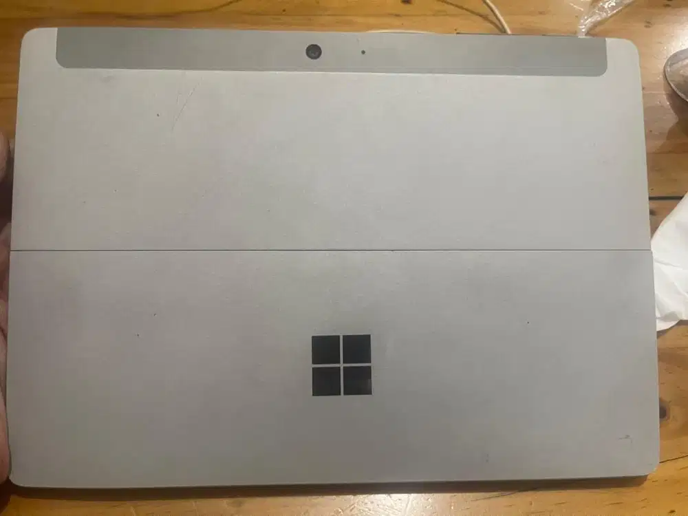 Microsoft Surface GO 8/128 SSD