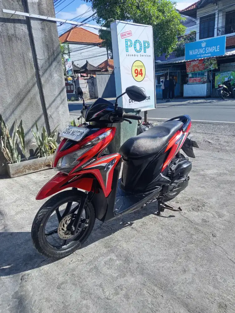 Vario 125 merah Deva motor