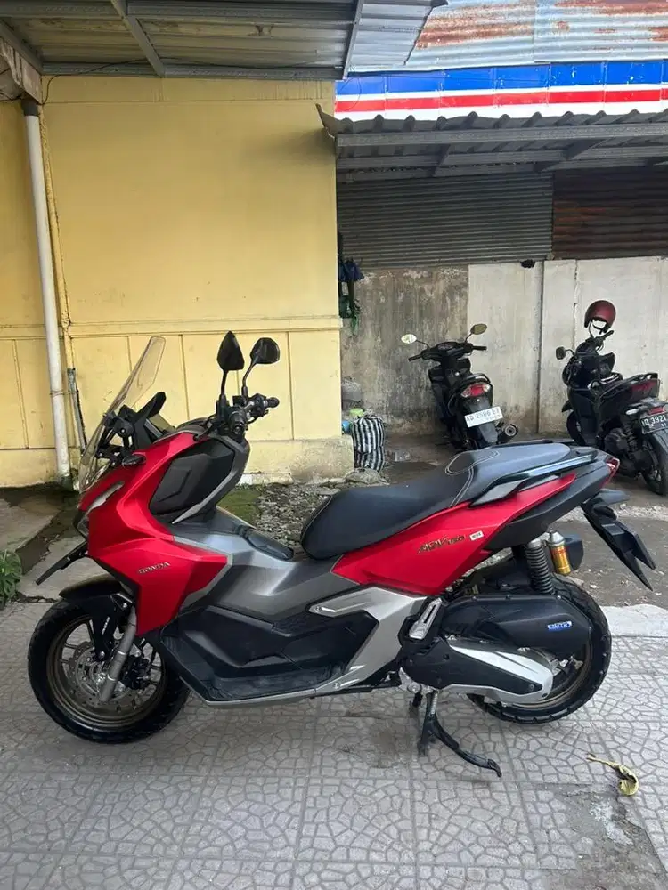 ADV 160 2025 ABS merah dop