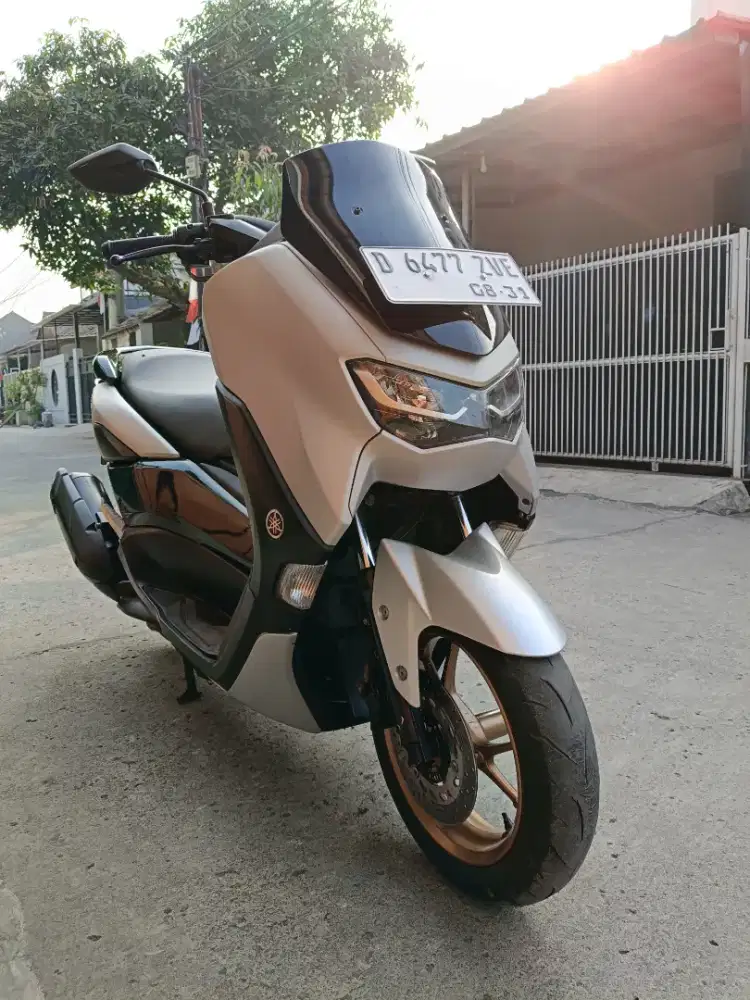 Yamaha New NMAX Non ABS THN 2021 Silver.