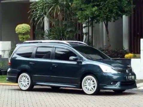 ALL NEW GRAND LIVINA HWS 2014 AT, LOW KM ORIGINAL HWS, SERVICE RECORD