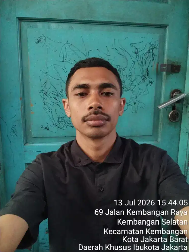 Mencari pekerjaan(packing, helper gudang)