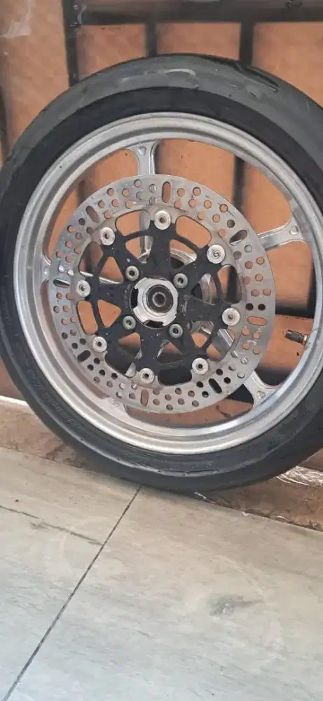 Velg depan VNC Vario 125/150, beat.