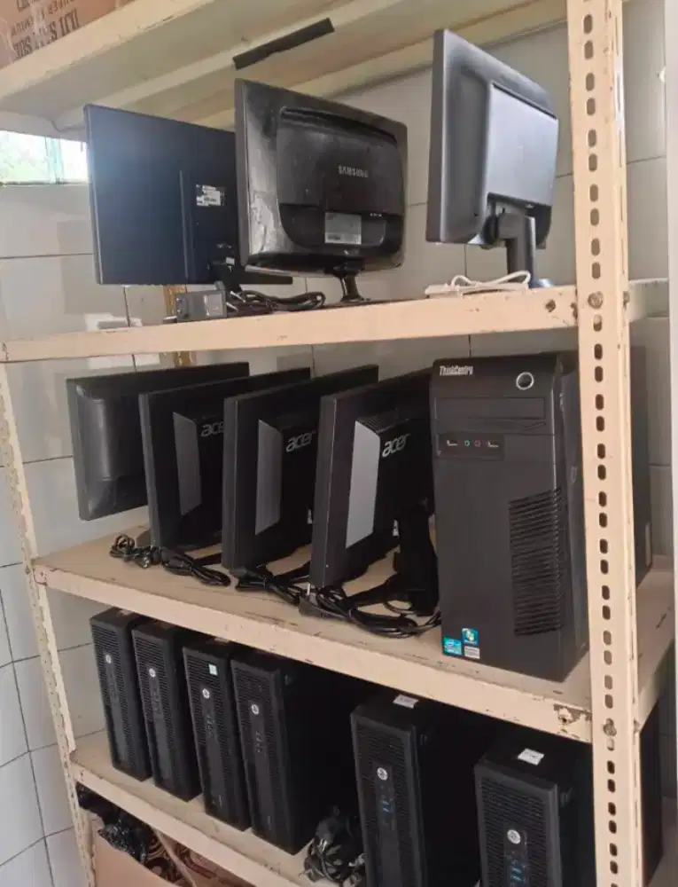 Lowongan kerja utk admin teknisi laptop dan komputer