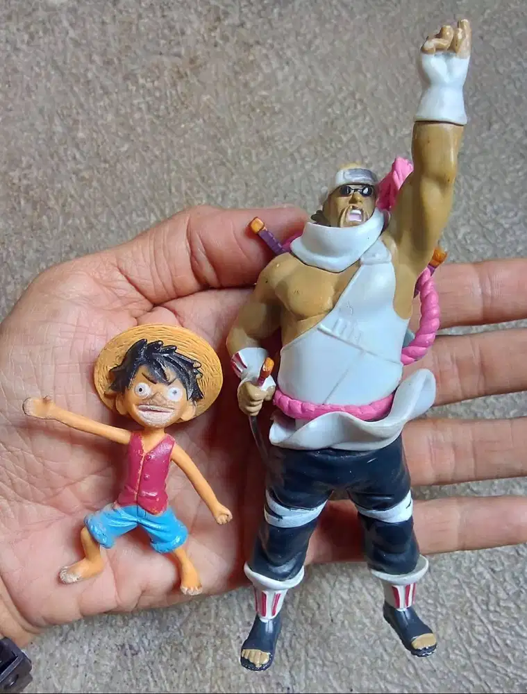 Mainan Figure One Piece Luffy & Killer Bee