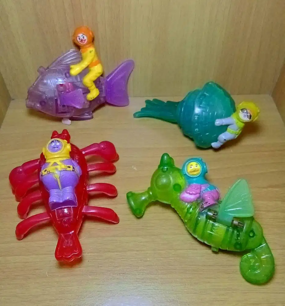 Mainan Happymeal Mc Cyber 2002 Fullset