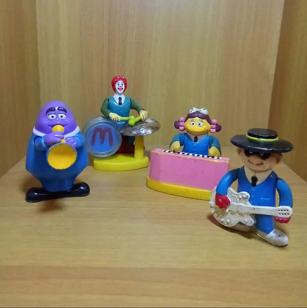 Mainan Happymeal Mcdoodle Band 2001 1 SET Figure Only