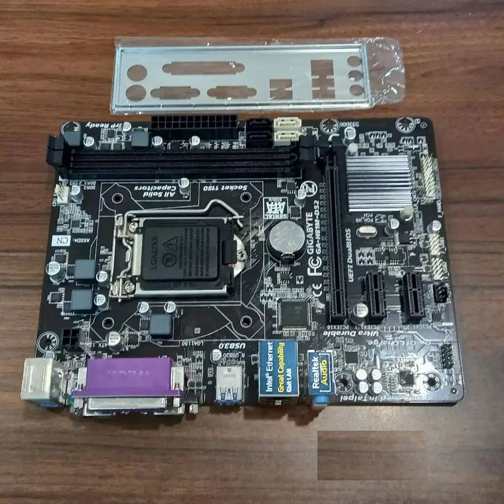 Motherboad Gigabyte GA-H81M-DS2 LGA 1150 LPT B85M B85 H81 Mulus Normal