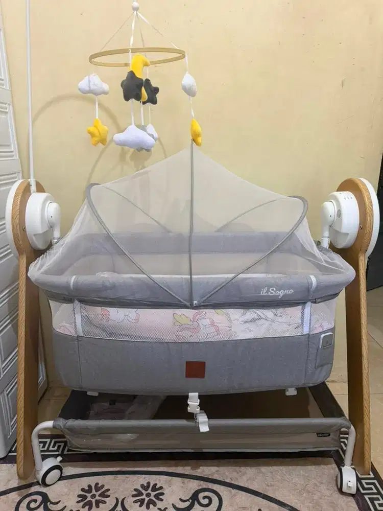 Tempat tidur bayi babyelle