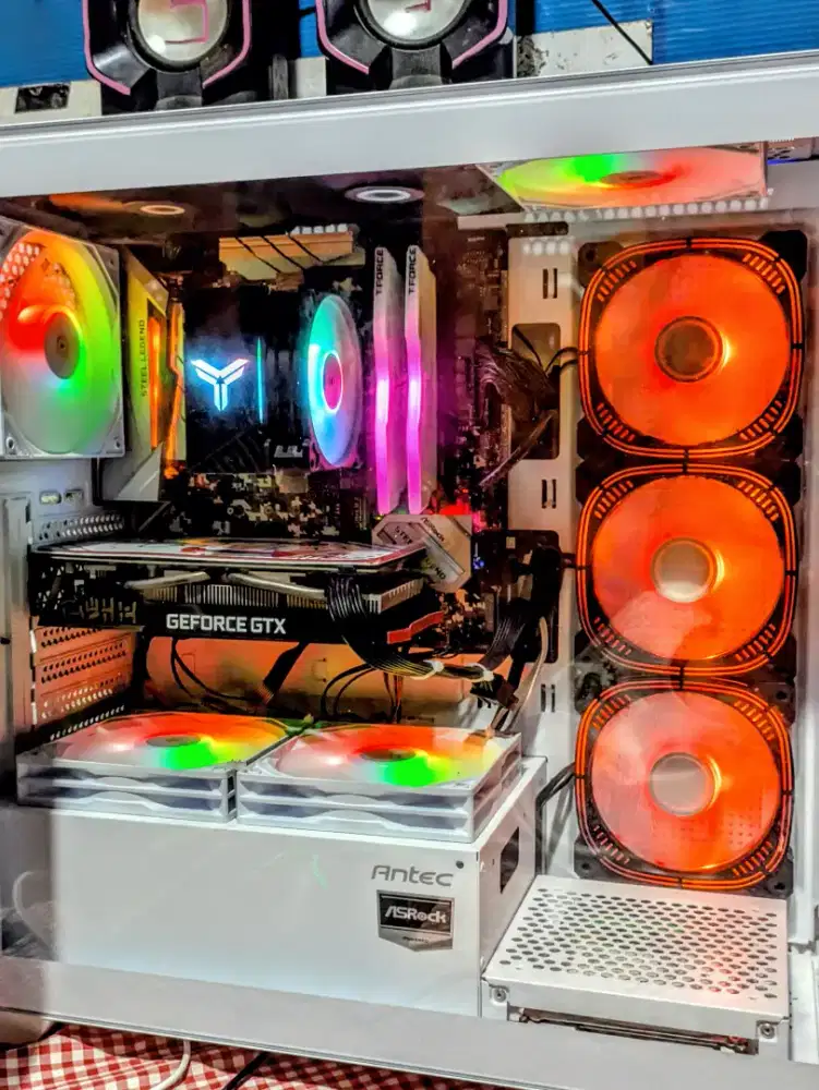 PC GAMING RYZEN GTX 1660 Ti Keyboard+mouse murah siap pakai