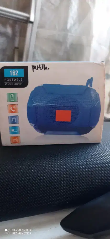 Speaker bluetooth JBL