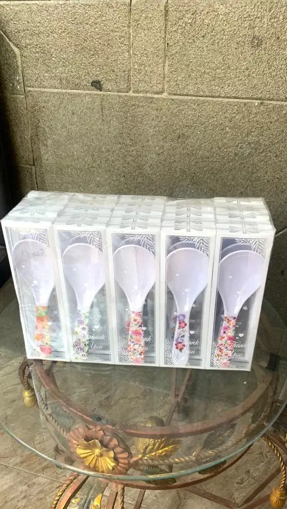 300 pcs centong melamin wadah mika, sisa wedding