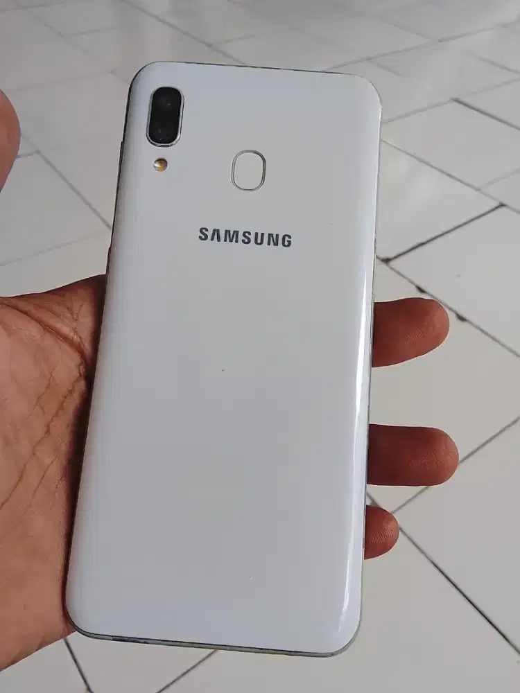 Samsung A30 ram 4/64