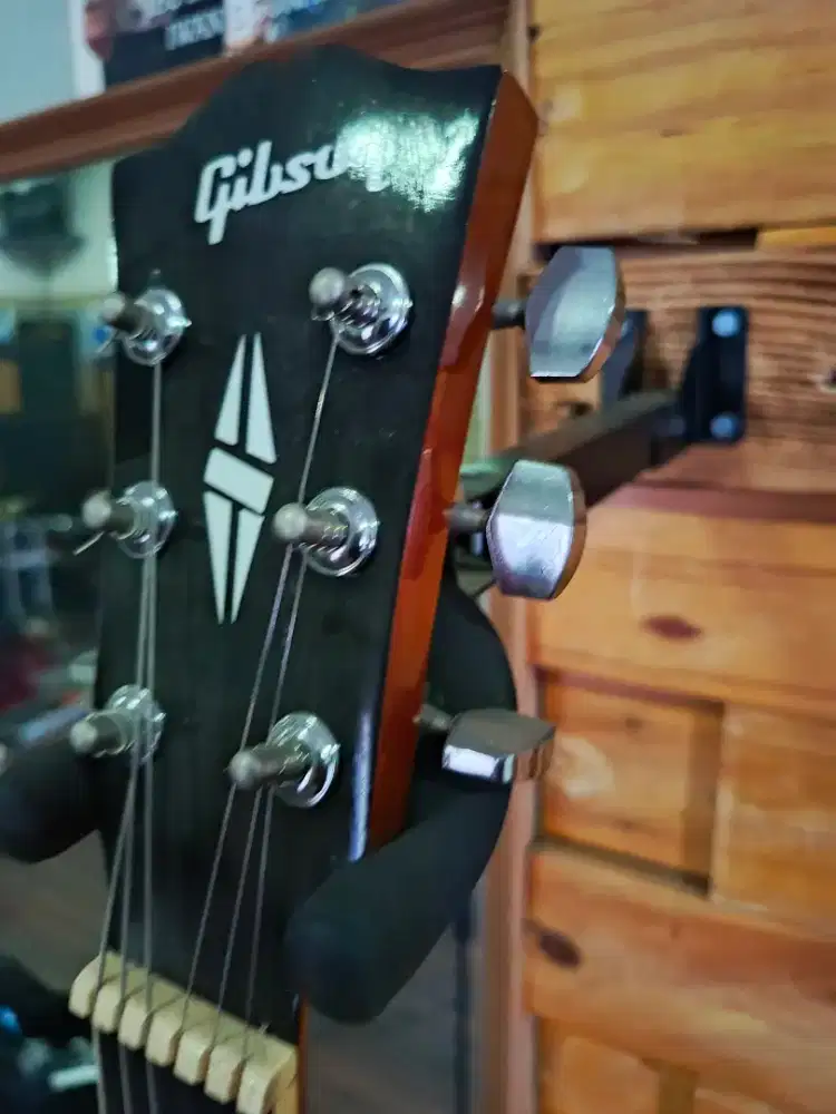 Gitar Gibson akustik new