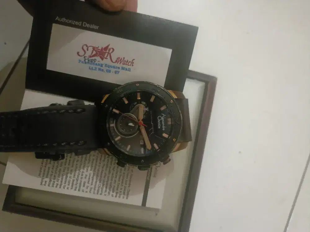 Jam tangan pria alexandre christie