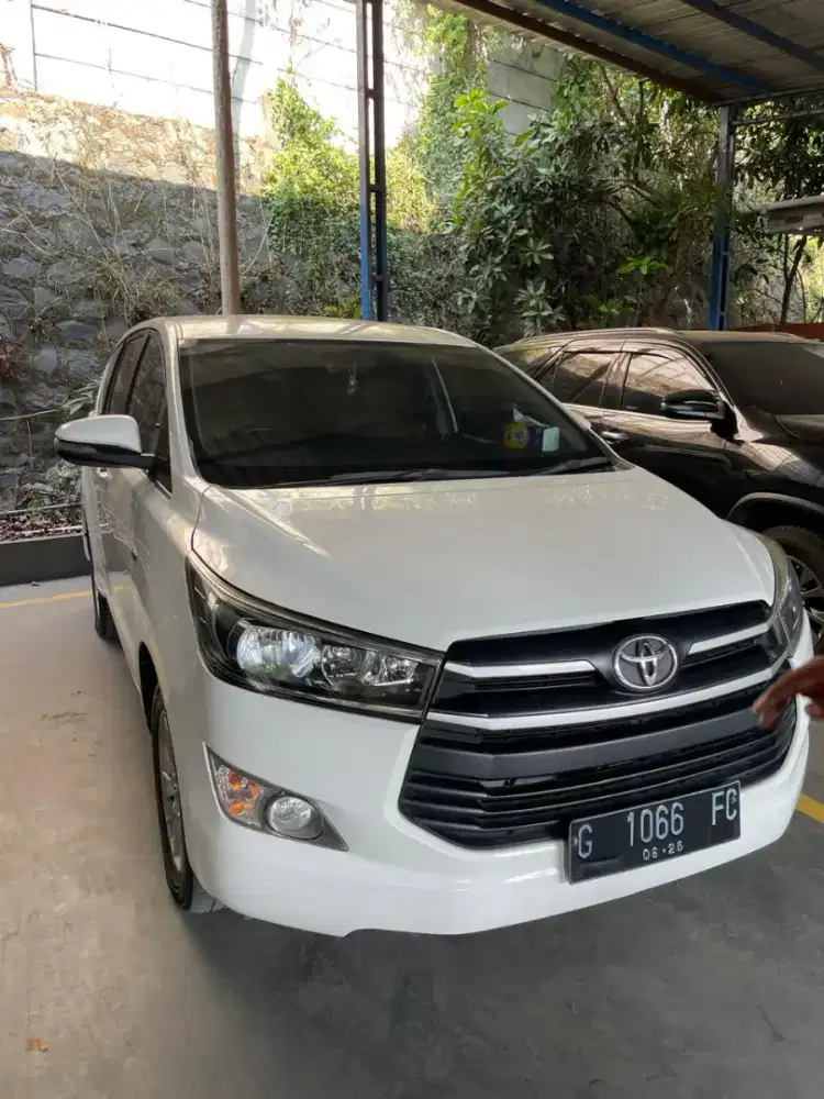 Di jual innova reborn bensin