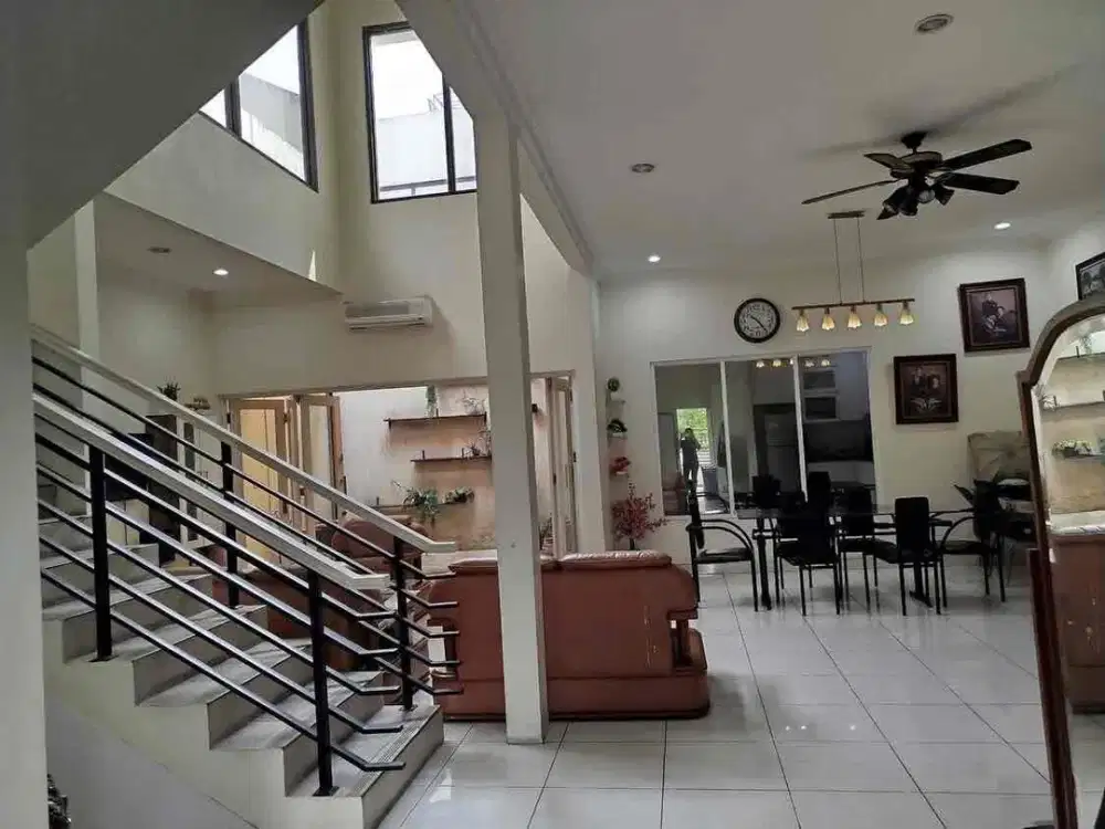 Dijual Rumah Citra Gran Cibubur Semi Furnished