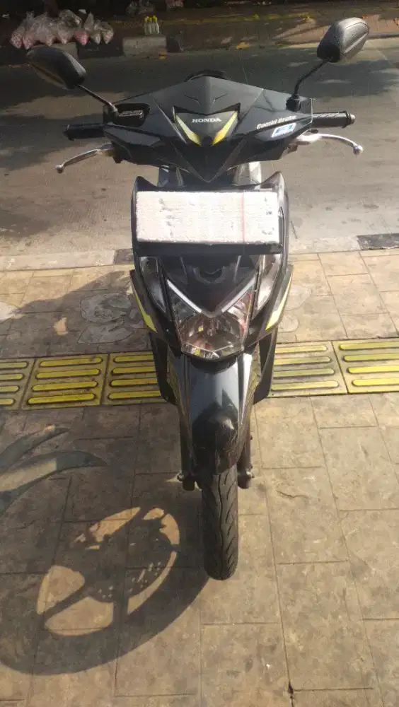 Dijual motor beat 2014
