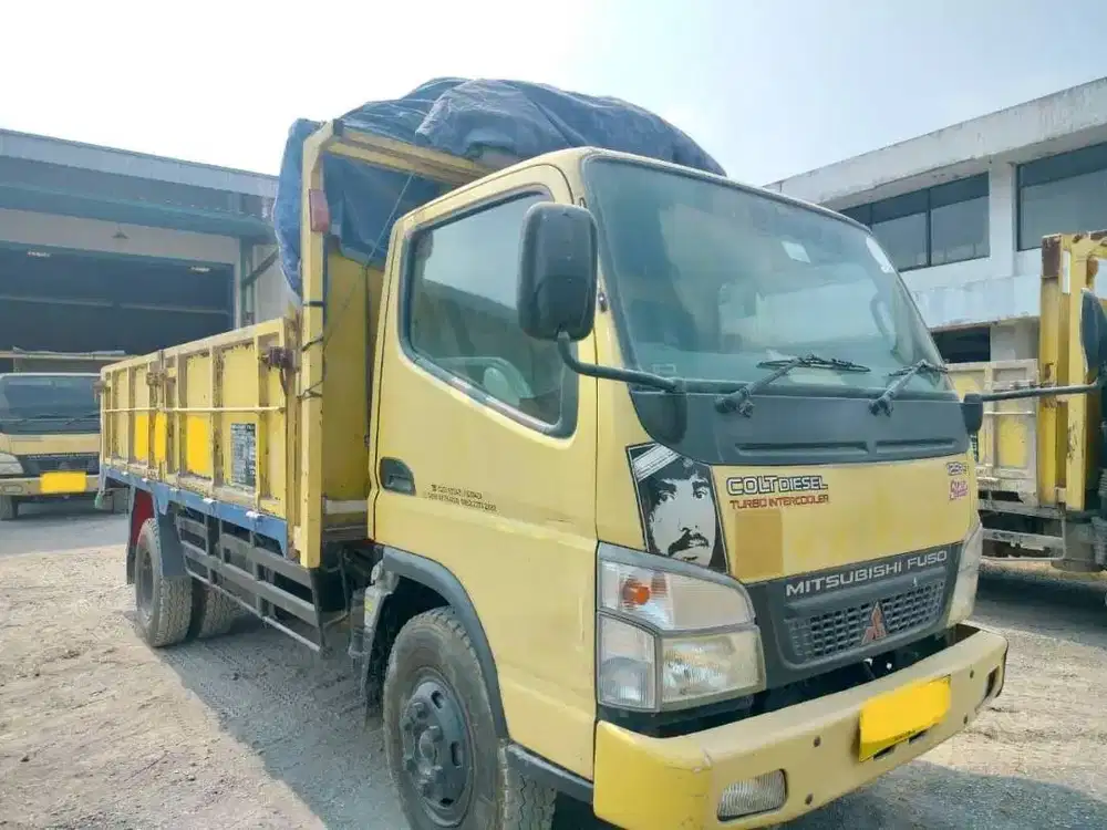 Mitsubishi Canter 125PS (3 Way) Th 2011