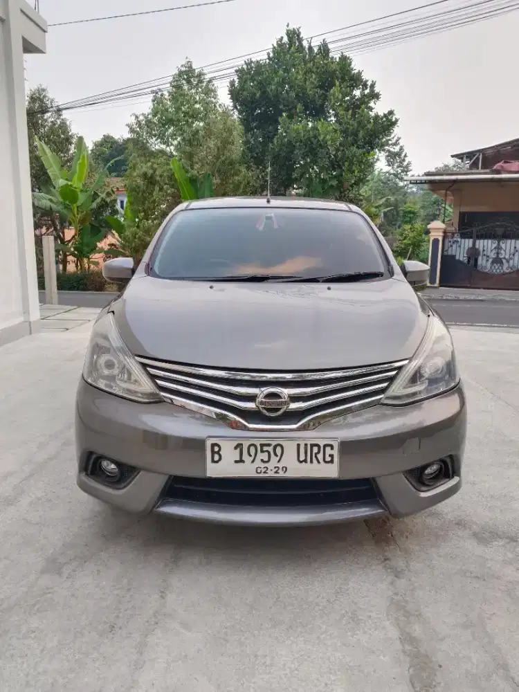 Nissan Grand Livina SV Facelift 2013 Matic