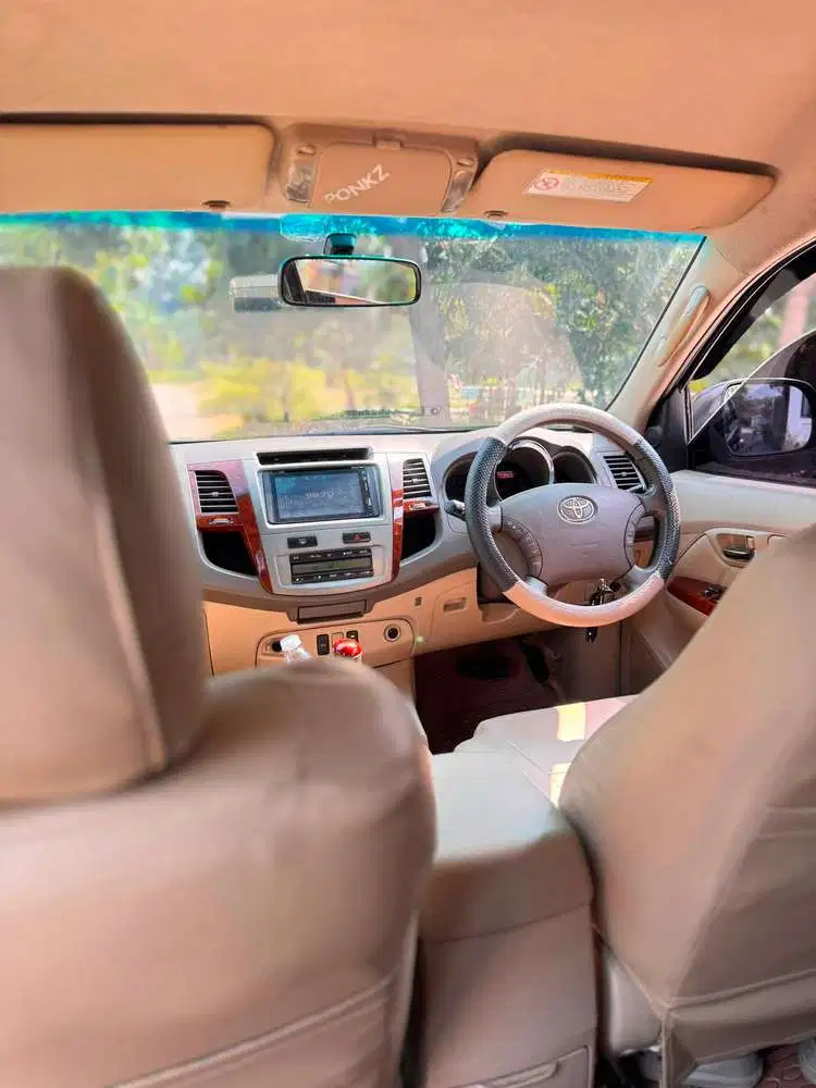 Toyota Fortuner 2005 Bensin