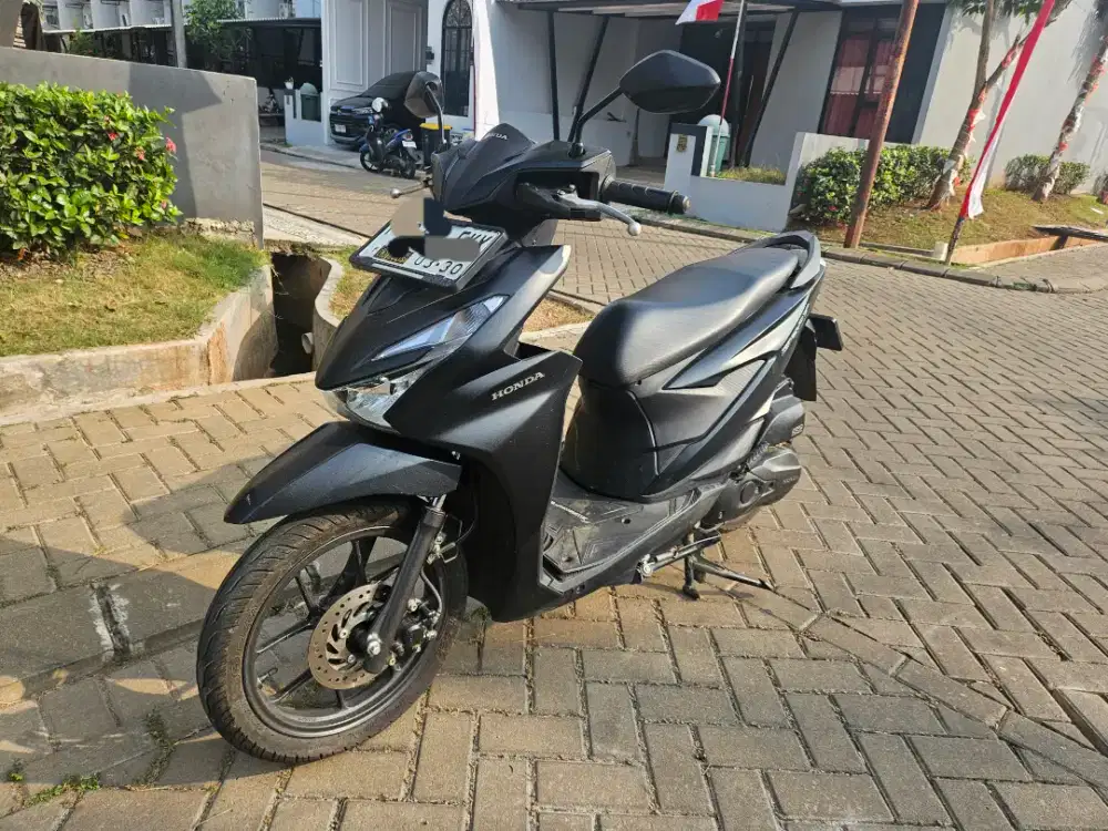 DI JUAL MURAH BEAT DELUXE 2025 LOW KM, MASIH SANGAT MULUS SEPERTI BARU