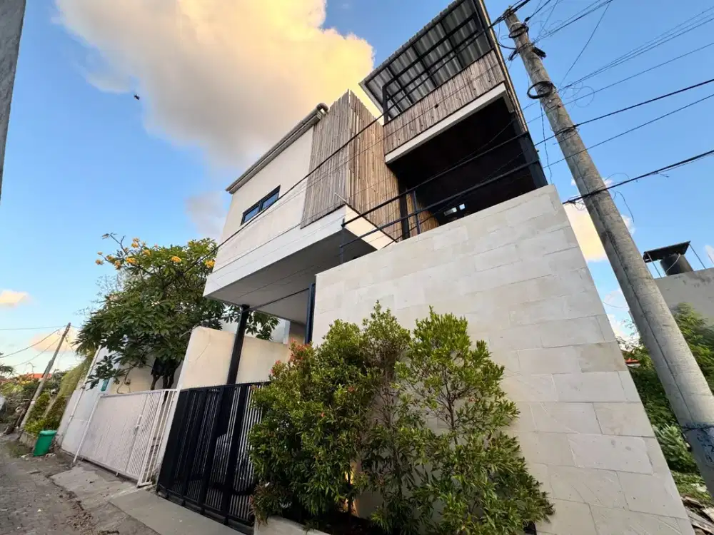 Modern Fully Furnished Villa with Rooftop Near Sunset Road, Seminyak