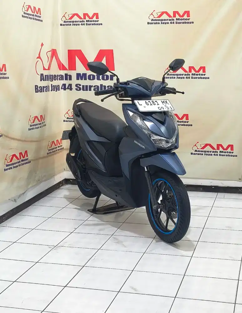 Honda Beat Deluxe Tahun 2021 warna biru