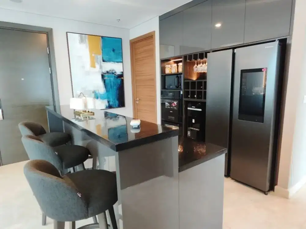 B04 Jual Apartemen dekat St Moritz Puri 3BR Pet Friendly Private Lift