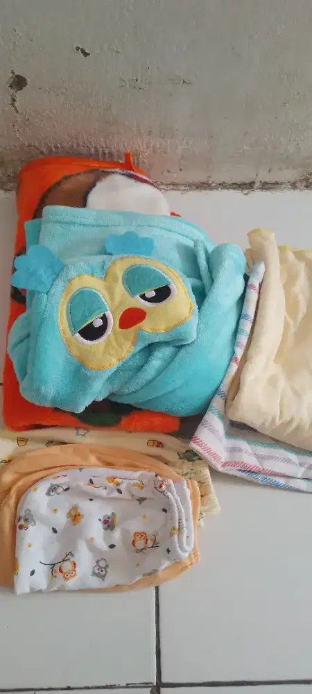 Selimut bedongan celana