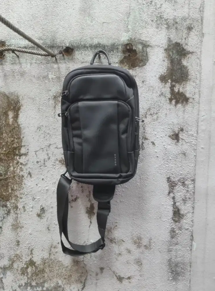 Jual murah tas selempang Bange pemakaian belum 1 bulan