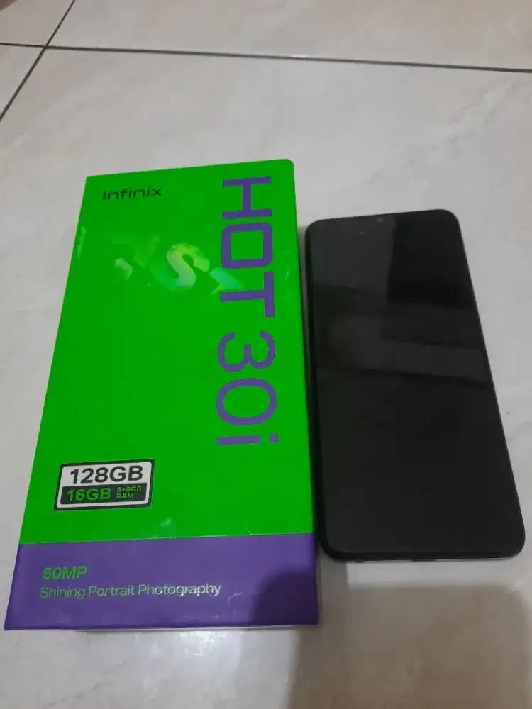 Infinix Hot 30i, Ram 8/128 GB, Normal Semua Layar Touchsreen Retak