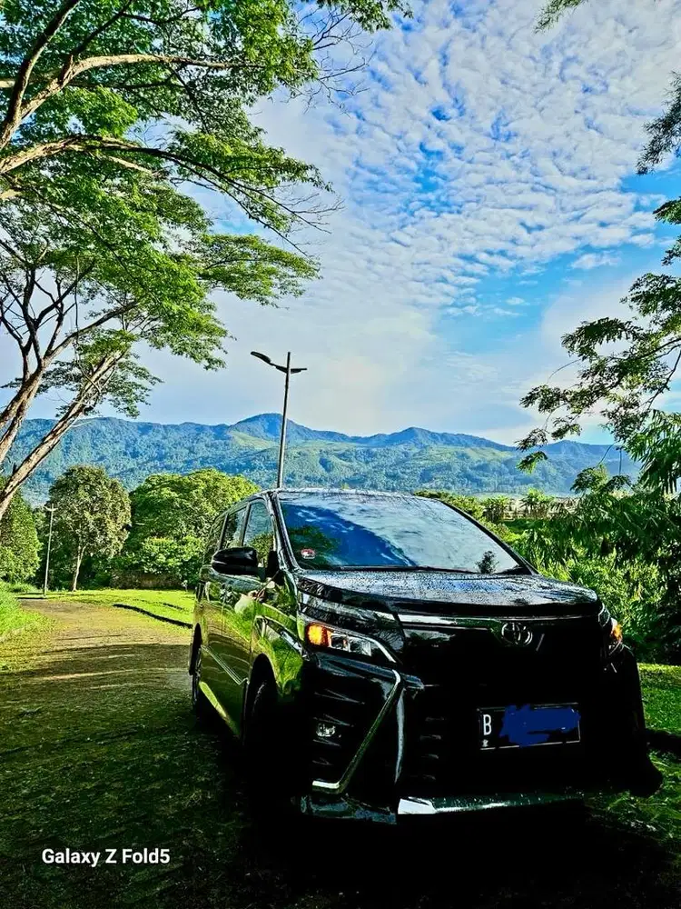 Toyota Voxy 2019 Bensin